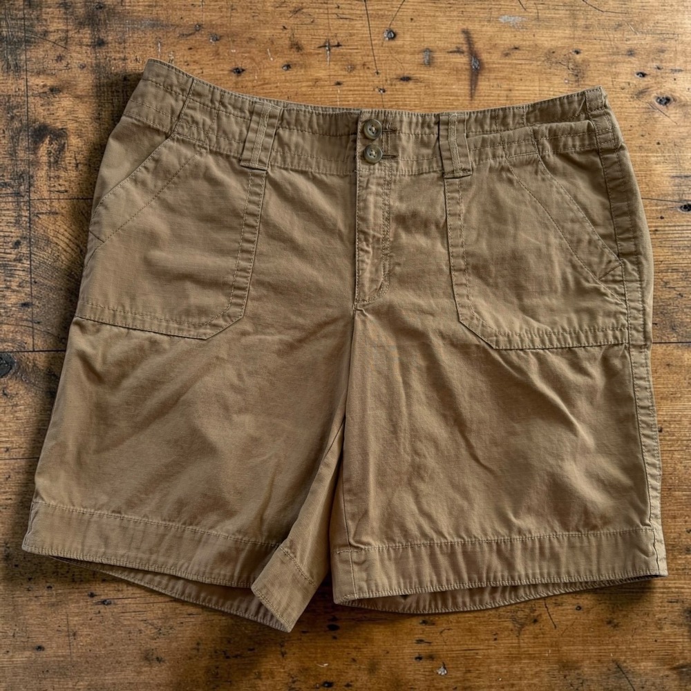 Eddie Bauer Khaki Ripstop Utility Shorts Tan Cotton Cargo Pockets Womens 12